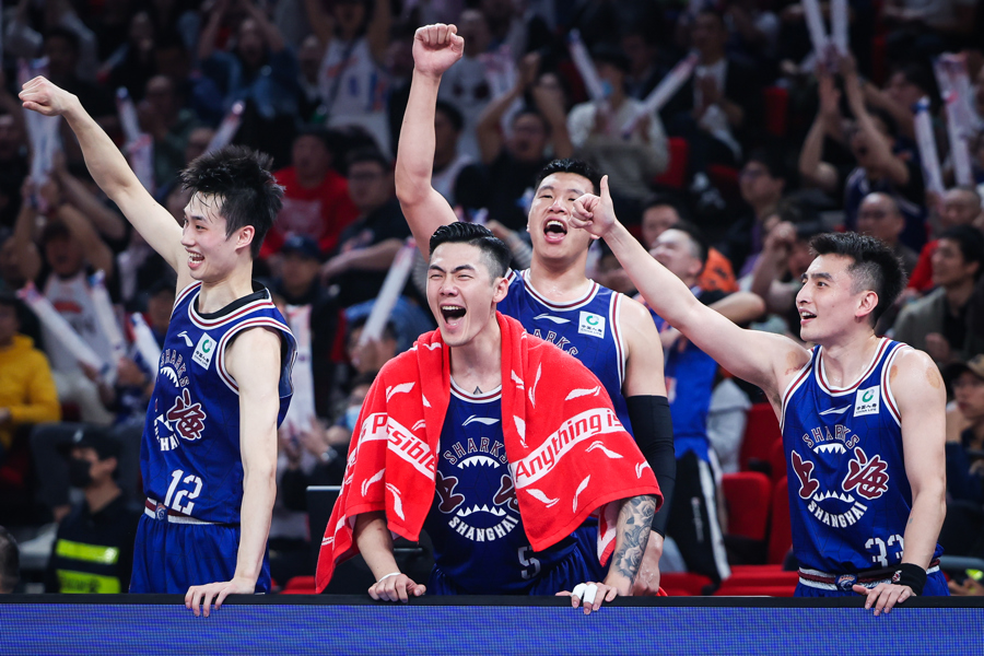 bet365直播中心-北京篮球队胜利开门红，迈向夺冠之路的简单介绍